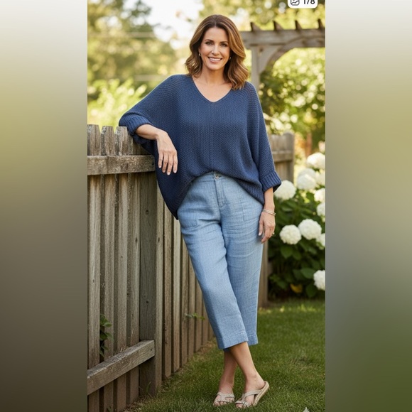 “BUNDLE”  Sky Blue Knit Top and Linen Pant set. - Picture 2 of 11